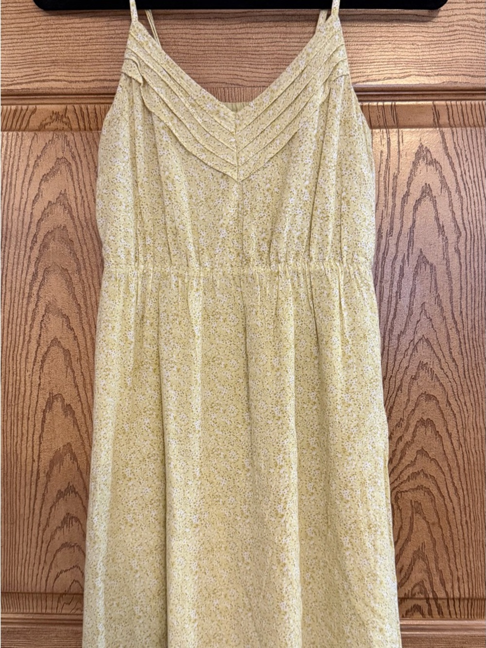 Old Navy Ladies S Yellow Floral Sundress Pleated Top Adjustable Straps